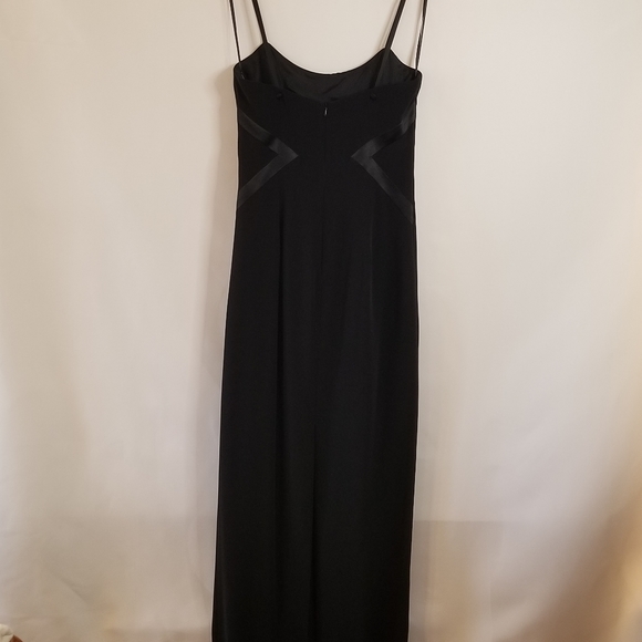 New Jones New York Evening Gown - Black - Picture 3 of 7